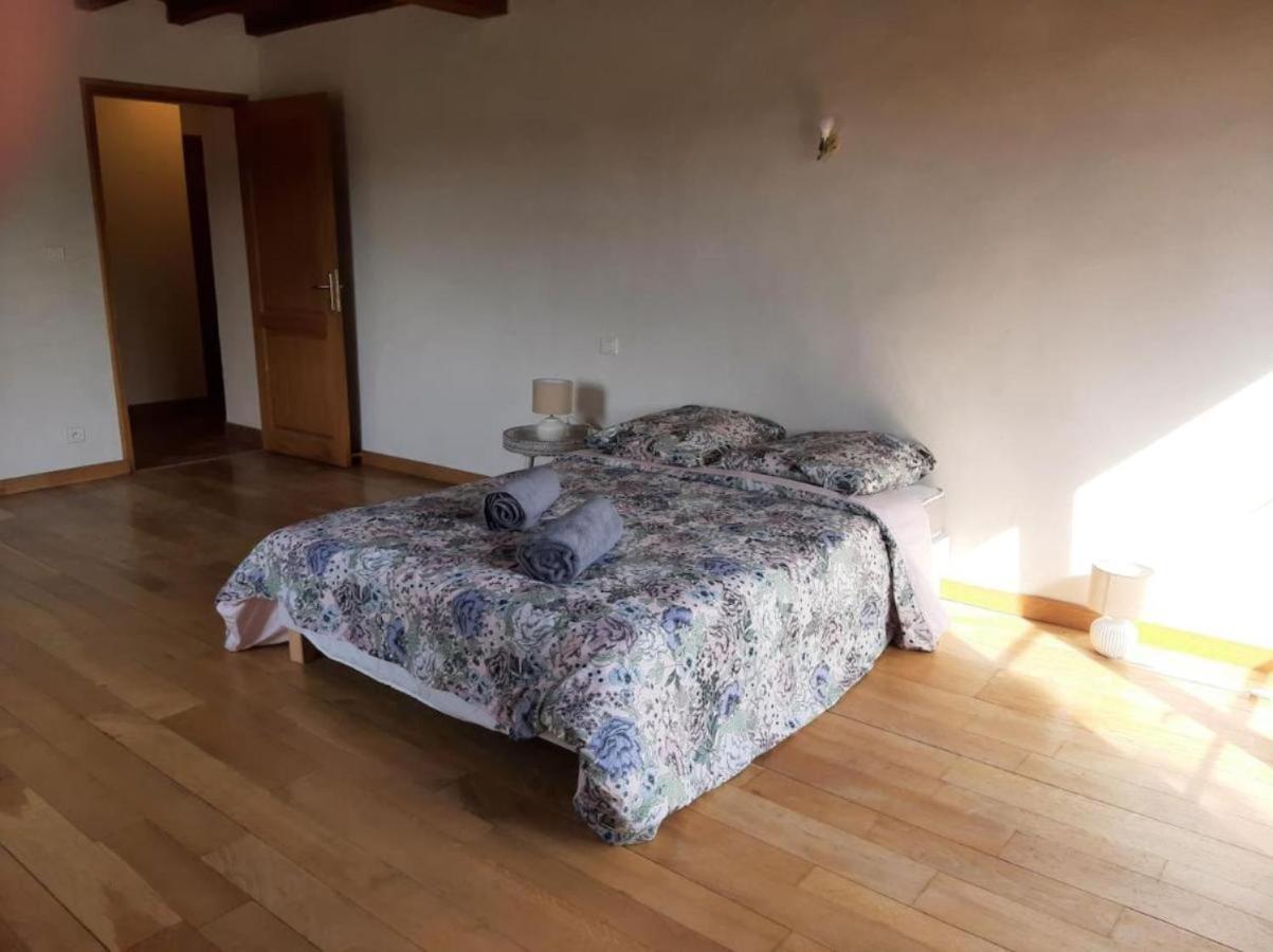 Longere Familiale Villa Melesse Ngoại thất bức ảnh